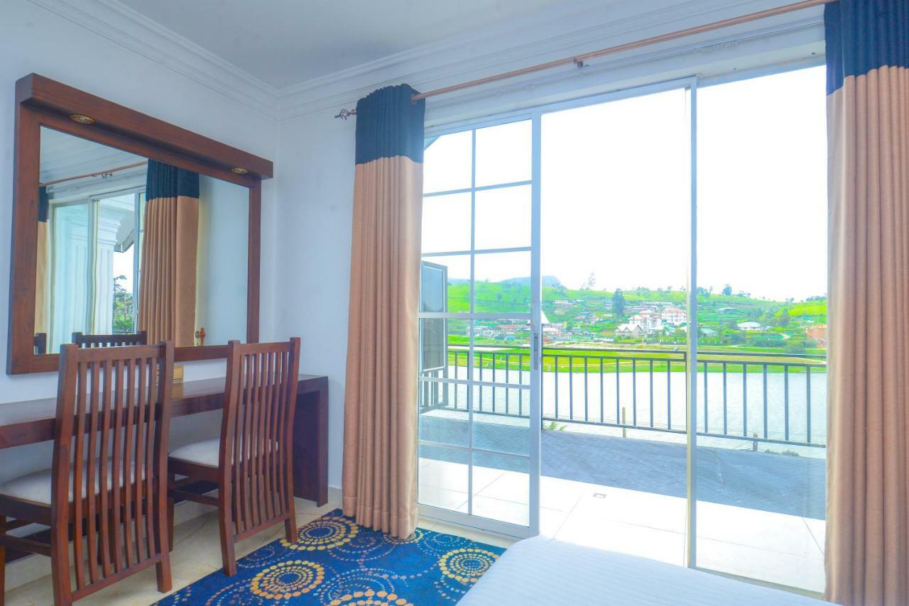 Galaxy Grand Hotel Нувара-Элия Экстерьер фото